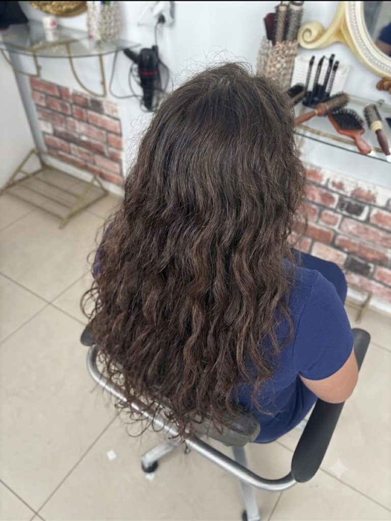yenikent saç renk değişimi Pınar Gül